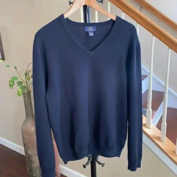 346 Brooks Brothers Men's Black Merino Wool V-Neck Sweater Size L - Picture 1 of 9